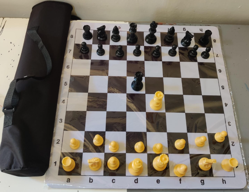 3mm premium Rubber Chess set + Archer Bag